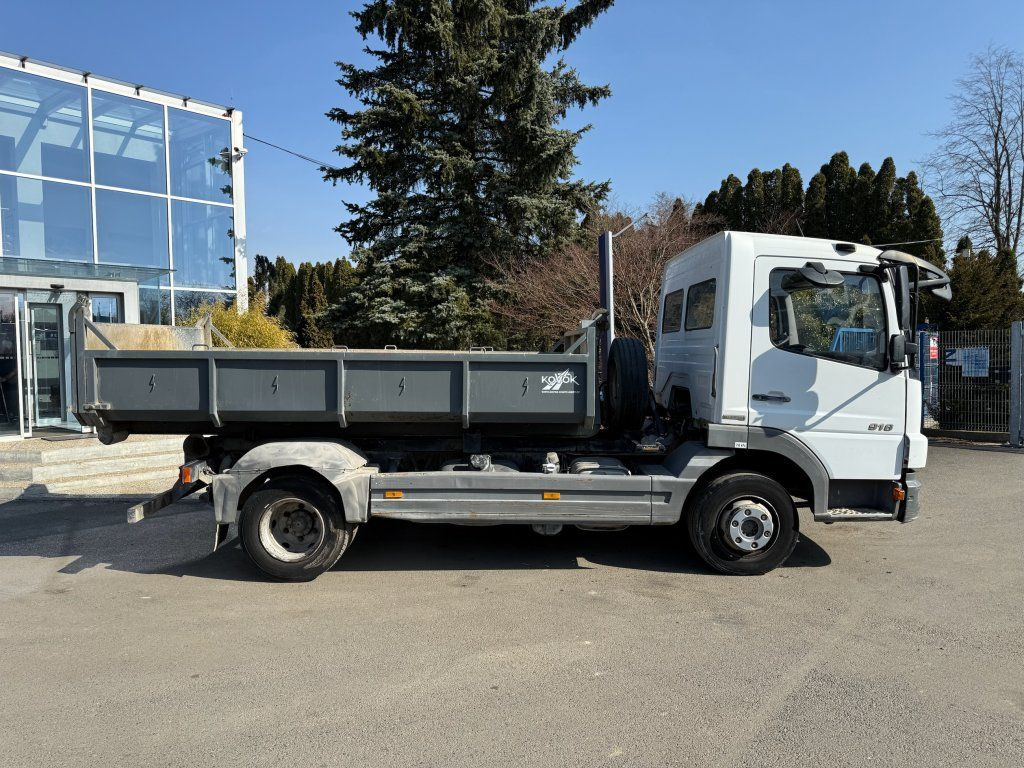 Mercedes-Benz 916 Atego EURO 4 - Мултилифт с кука камион: снимка 3 Mercedes-Benz 916 Atego EURO 4 - Мултилифт с кука камион: снимка 3