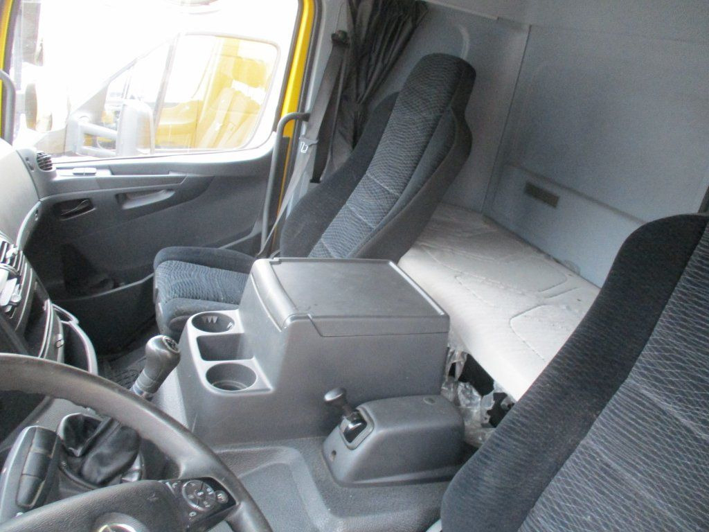 Mercedes-Benz Atego 210, Liege - Лекотоварен автомобил фургон: снимка 4 Mercedes-Benz Atego 210, Liege - Лекотоварен автомобил фургон: снимка 4