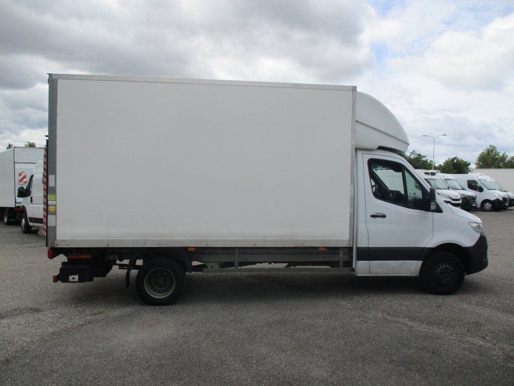 Mercedes-Benz Sprinter 514 CDi - Лекотоварен автомобил фургон: снимка 4 Mercedes-Benz Sprinter 514 CDi - Лекотоварен автомобил фургон: снимка 4
