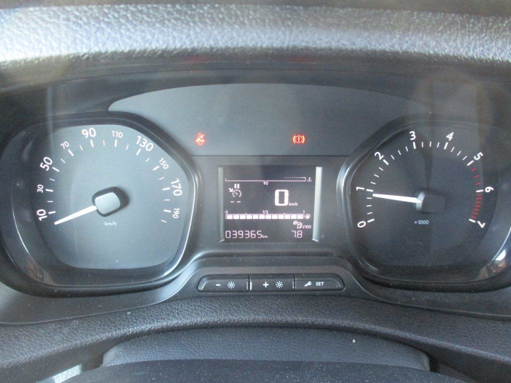 Малък ван Peugeot Expert L2H1, Izotherm: снимка 11