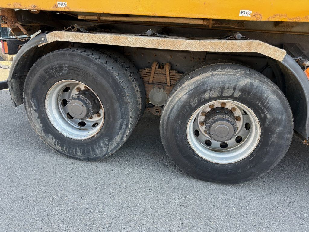 Лизинг на  Renault Kerax 420 S3 8x4 EURO 3 Renault Kerax 420 S3 8x4 EURO 3: снимка 12