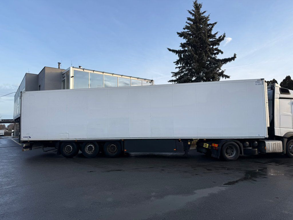 Schmitz Cargobull Carrier Vector 1950 Bi-temp - Затворена каросерия полуремарке: снимка 2 Schmitz Cargobull Carrier Vector 1950 Bi-temp - Затворена каросерия полуремарке: снимка 2