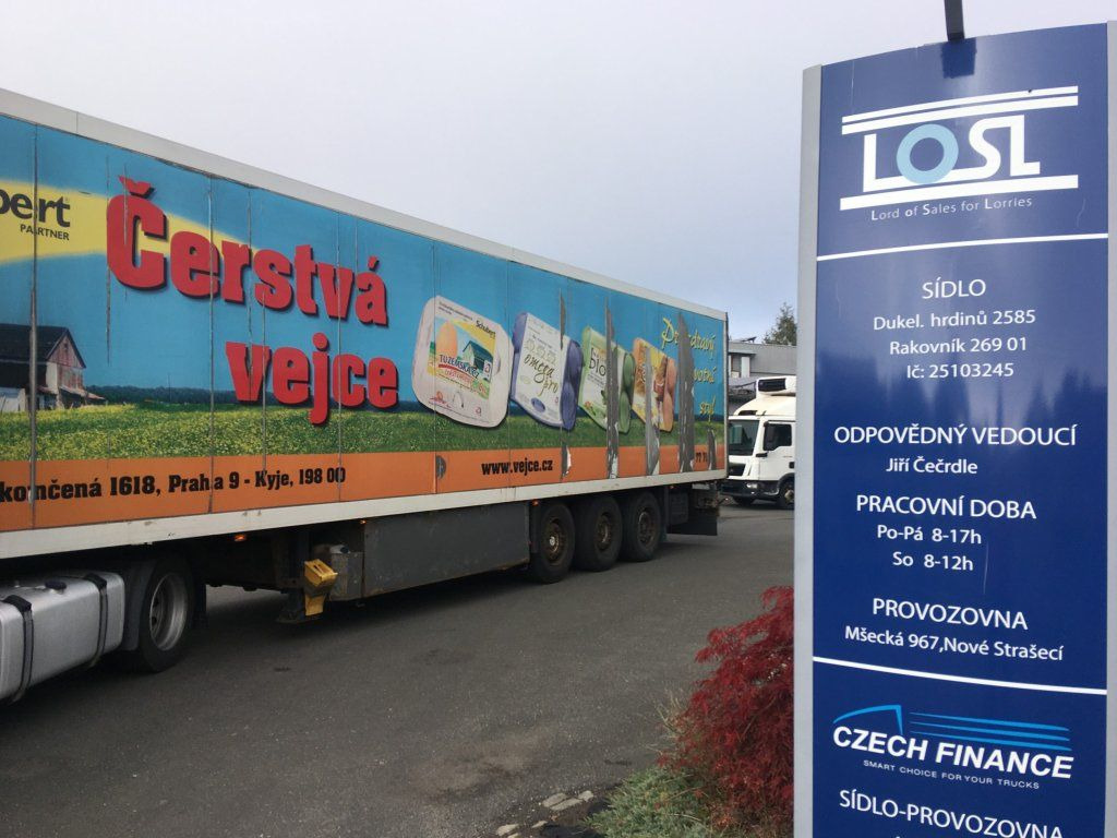 Schmitz Cargobull SKO24 Carrier - Затворена каросерия полуремарке: снимка 5 Schmitz Cargobull SKO24 Carrier - Затворена каросерия полуремарке: снимка 5