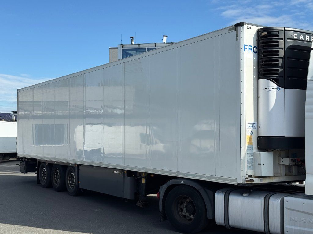 Schmitz Cargobull SKO24 Carrier Maxima 1300 Doubledeck - Затворена каросерия полуремарке: снимка 1 Schmitz Cargobull SKO24 Carrier Maxima 1300 Doubledeck - Затворена каросерия полуремарке: снимка 1
