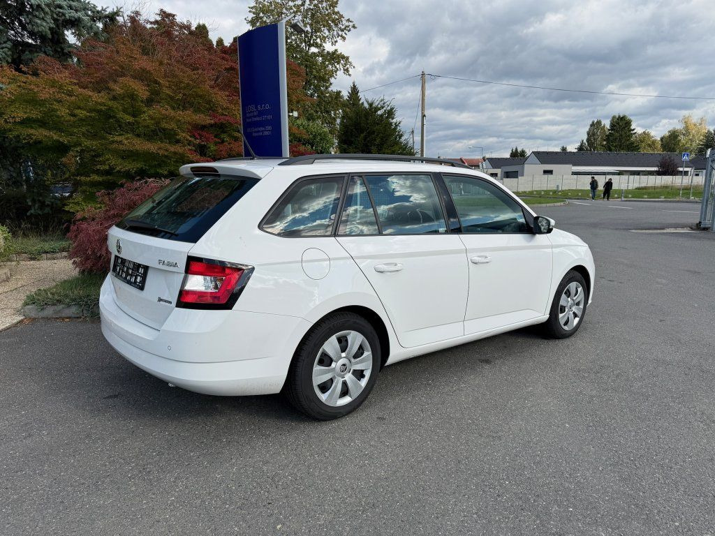 Skoda 1,4TDi kombi - Комби: снимка 4 Skoda 1,4TDi kombi - Комби: снимка 4