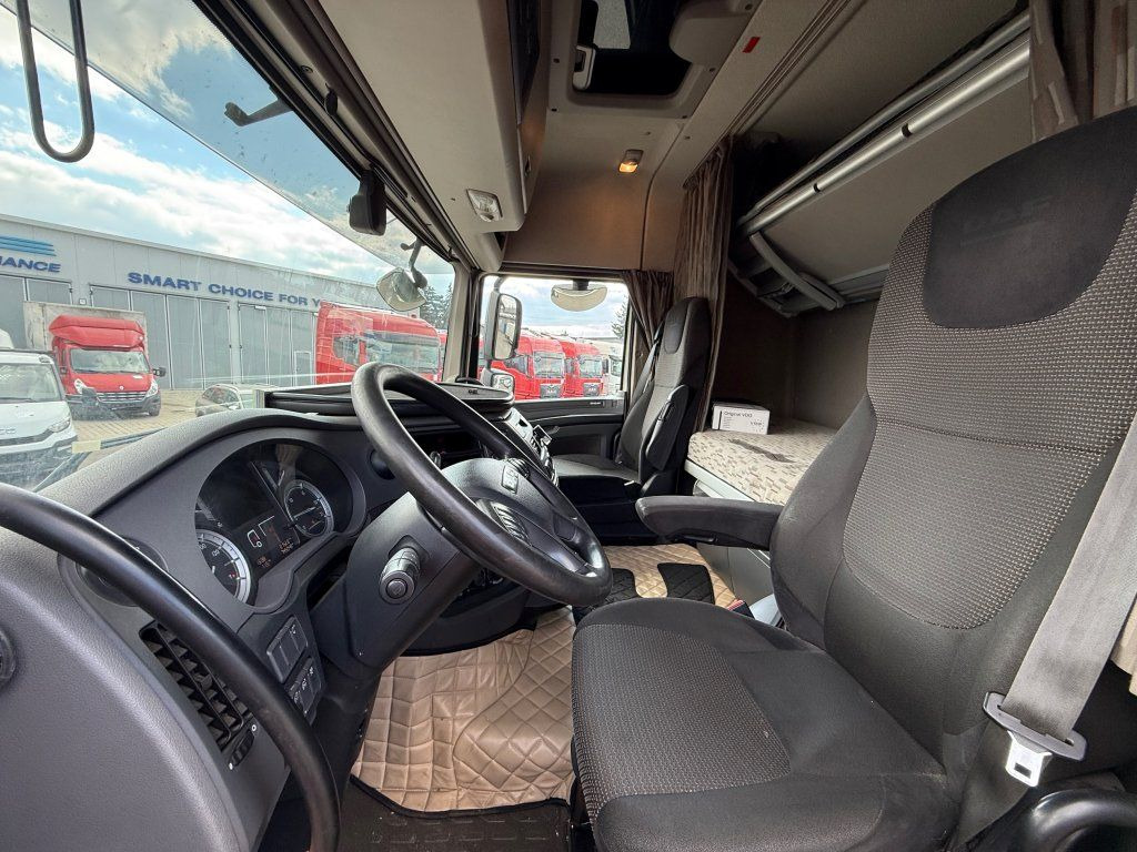 Влекач DAF XF460 EURO 6: снимка 11