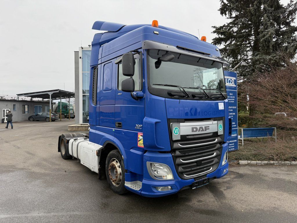 DAF XF460 EURO 6 MEGA/lowdeck - Влекач: снимка 2 DAF XF460 EURO 6 MEGA/lowdeck - Влекач: снимка 2