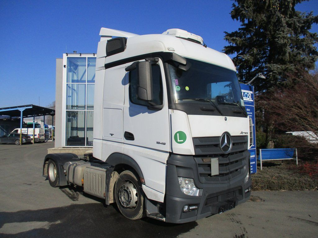 Mercedes-Benz 1845 Actros EURO 6 MEGA/lowdeck - Влекач: снимка 2 Mercedes-Benz 1845 Actros EURO 6 MEGA/lowdeck - Влекач: снимка 2