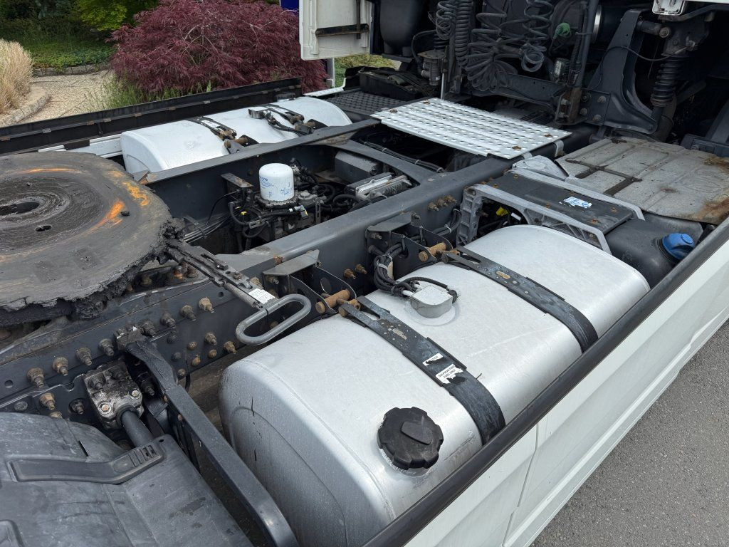Влекач Volvo FH460 EURO 6 ADR: снимка 12