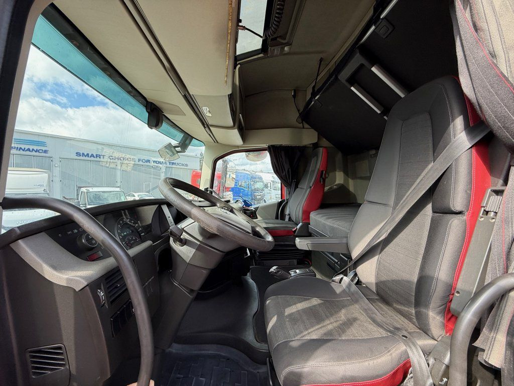 Влекач Volvo FH500 EURO 6 HYDRAULIK - DUAL CLUTCH: снимка 13