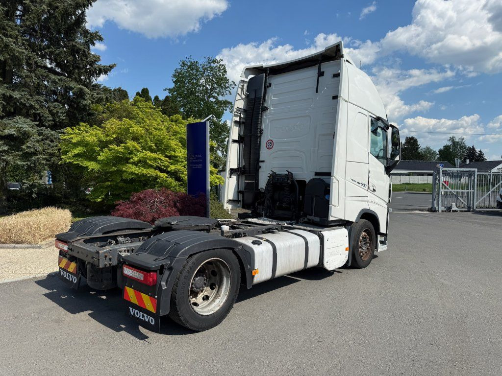 Volvo FH500 EURO 6 MEGA/lowdeck - Влекач: снимка 4 Volvo FH500 EURO 6 MEGA/lowdeck - Влекач: снимка 4