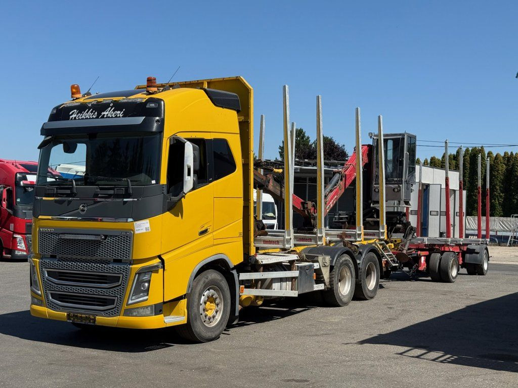 Volvo FH 16 750 6x4 + Fliegl - Камион за дърва, Камион с кран: снимка 1 Volvo FH 16 750 6x4 + Fliegl - Камион за дърва, Камион с кран: снимка 1