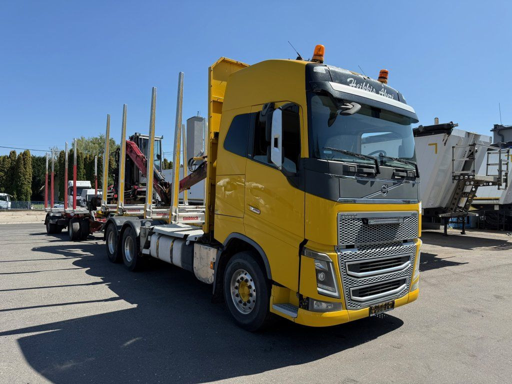 Volvo FH 16 750 6x4 + Fliegl - Камион за дърва, Камион с кран: снимка 2 Volvo FH 16 750 6x4 + Fliegl - Камион за дърва, Камион с кран: снимка 2