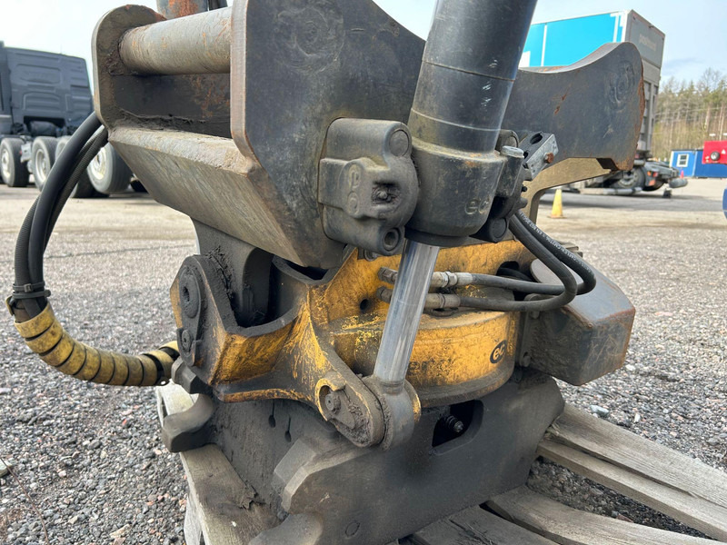 Engcon EC20B-S70 - Прикачен инвентар за Строителна техника: снимка 4 Engcon EC20B-S70 - Прикачен инвентар за Строителна техника: снимка 4