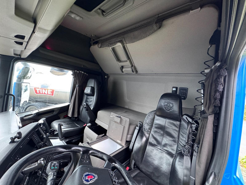 Scania R540 6x4 | RETARDER | FULL AIR | GOLD SERVICE HISTORY GOLD SERVICE HISTORY - Влекач: снимка 3 Scania R540 6x4 | RETARDER | FULL AIR | GOLD SERVICE HISTORY GOLD SERVICE HISTORY - Влекач: снимка 3