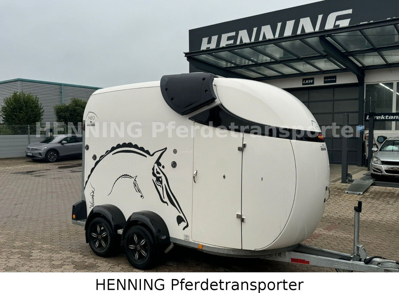 Böckmann 2 - Pferde Anhänger - За превоз на животни ремарке: снимка 1 Böckmann 2 - Pferde Anhänger - За превоз на животни ремарке: снимка 1