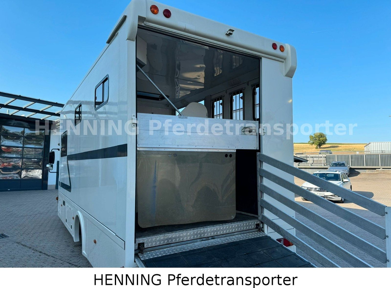 MAN TGL 8.180 4x2 - За превоз на животни камион: снимка 5 MAN TGL 8.180 4x2 - За превоз на животни камион: снимка 5