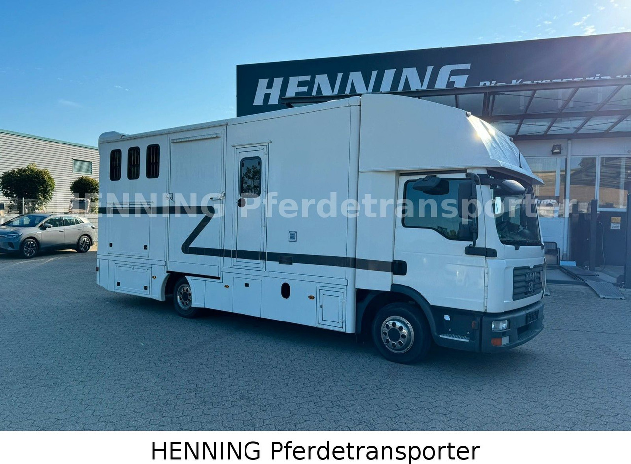 MAN TGL 8.180 4x2 - За превоз на животни камион: снимка 1 MAN TGL 8.180 4x2 - За превоз на животни камион: снимка 1