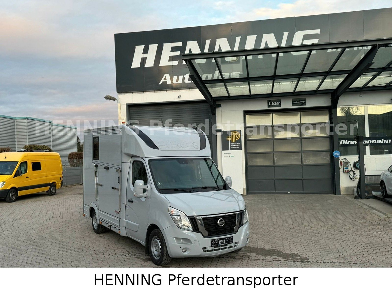 Nissan Interstar - За превоз на животни камион: снимка 1 Nissan Interstar - За превоз на животни камион: снимка 1