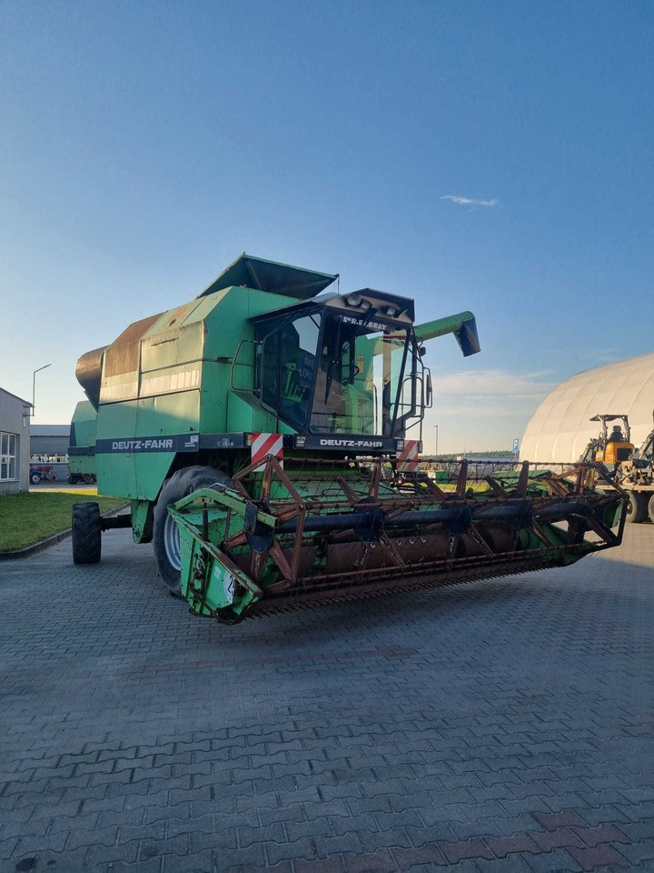 Deutz-Fahr 36.40 - Комбайн: снимка 1 Deutz-Fahr 36.40 - Комбайн: снимка 1