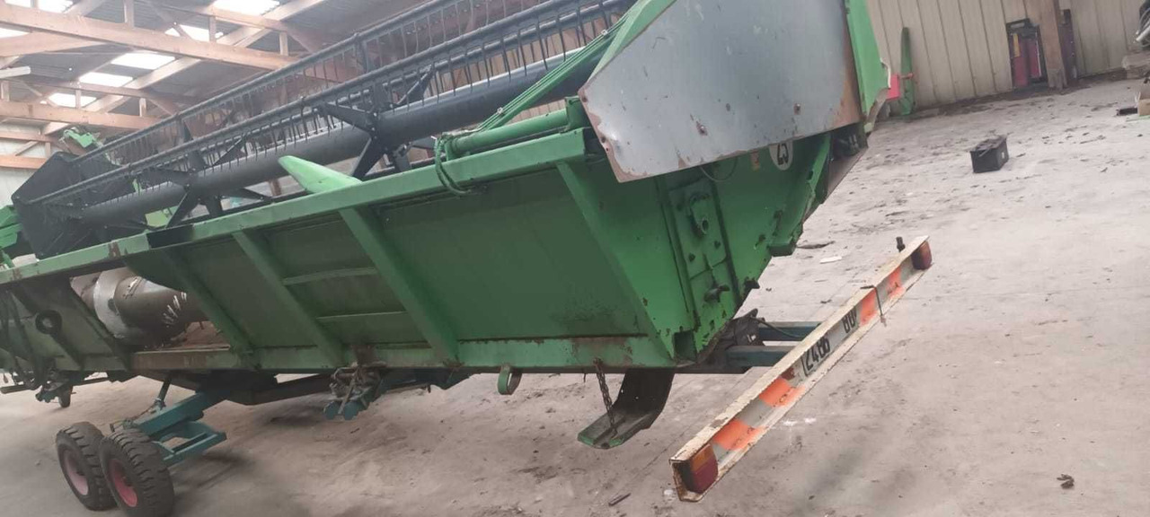 Deutz-Fahr 5690 HTS BALANCE - Комбайн: снимка 2 Deutz-Fahr 5690 HTS BALANCE - Комбайн: снимка 2