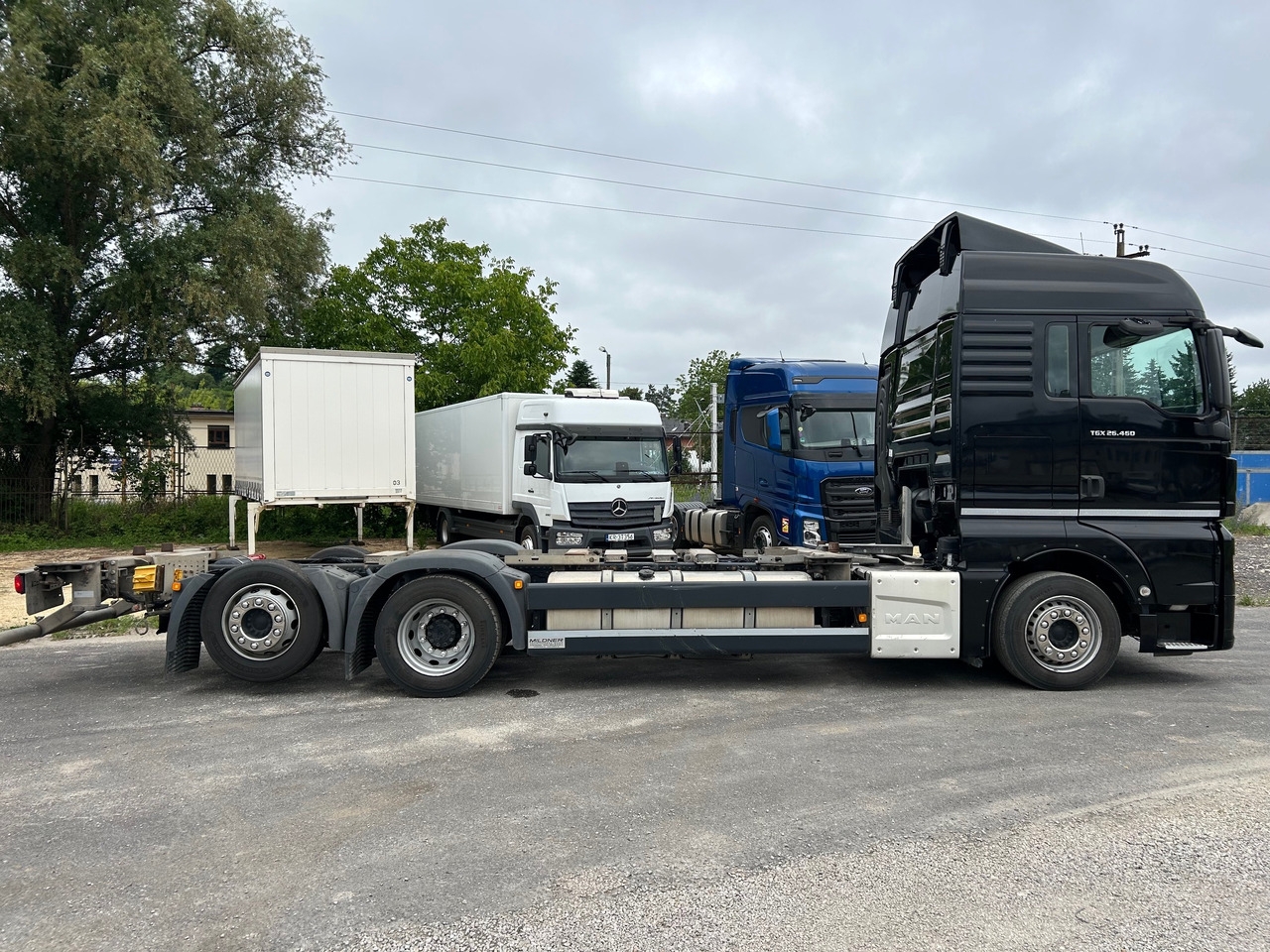 MAN TGX 26.460 / ACC / BDF MULTI / E6 / LOWDECK - Шаси кабина: снимка 3 MAN TGX 26.460 / ACC / BDF MULTI / E6 / LOWDECK - Шаси кабина: снимка 3