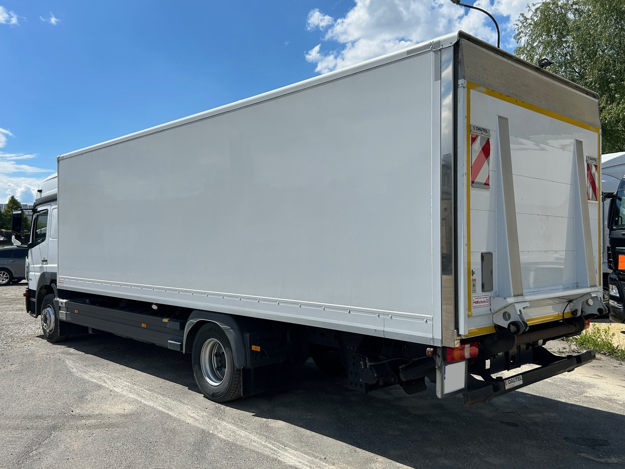 MERCEDES-BENZ ATEGO 1230 / BIGSPACE / 2020 / KOFFER 19 EPAL / LBW 2T - Камион фургон: снимка 4 MERCEDES-BENZ ATEGO 1230 / BIGSPACE / 2020 / KOFFER 19 EPAL / LBW 2T - Камион фургон: снимка 4