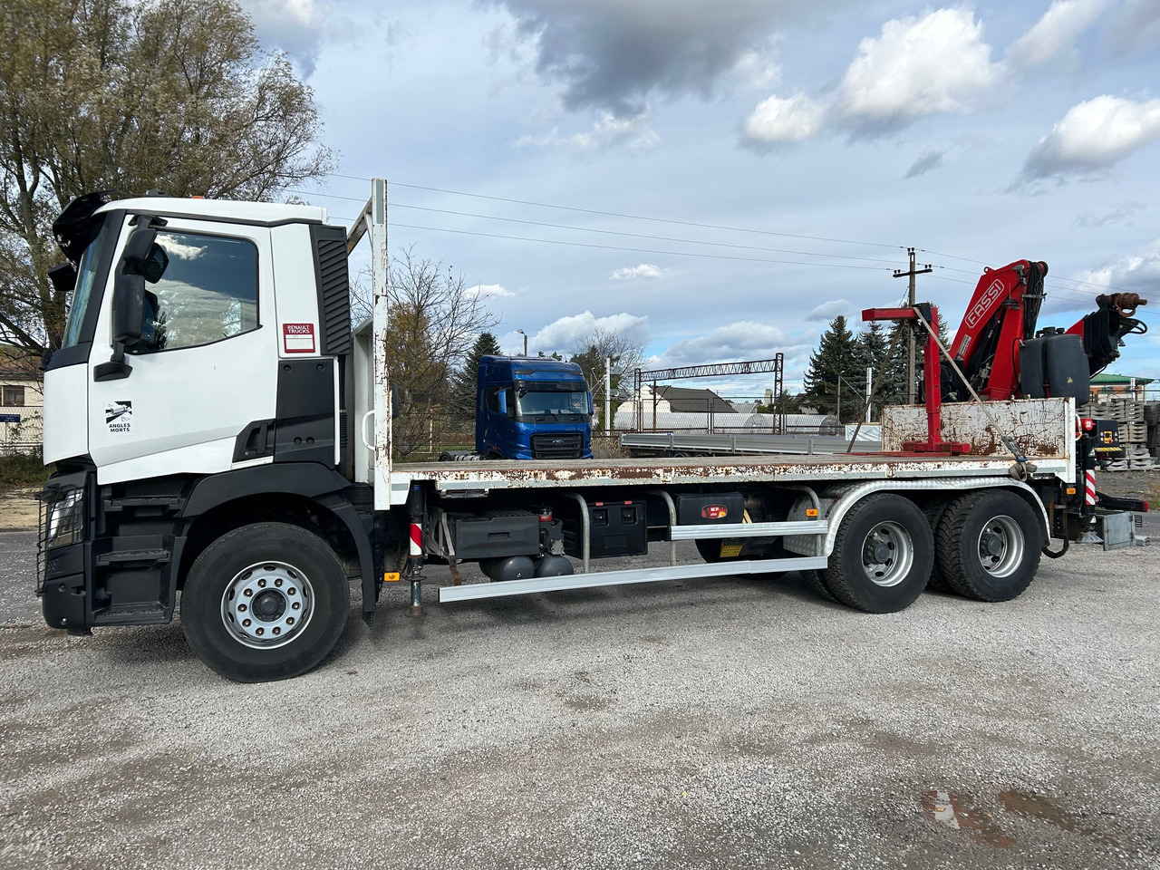 RENAULT C380 6X4 / FASSI F215A + REMOTE / ROTATOR - Камион с кран: снимка 2 RENAULT C380 6X4 / FASSI F215A + REMOTE / ROTATOR - Камион с кран: снимка 2