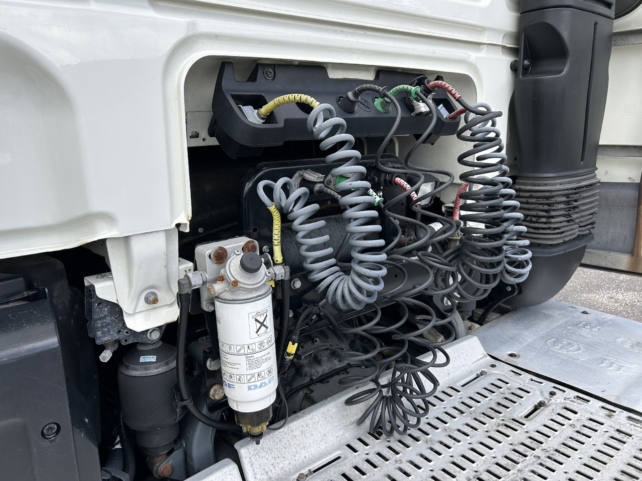 DAF XF 480 FT / SUPER SPACE CAB / 2019 / LED / ACC - Влекач: снимка 5 DAF XF 480 FT / SUPER SPACE CAB / 2019 / LED / ACC - Влекач: снимка 5