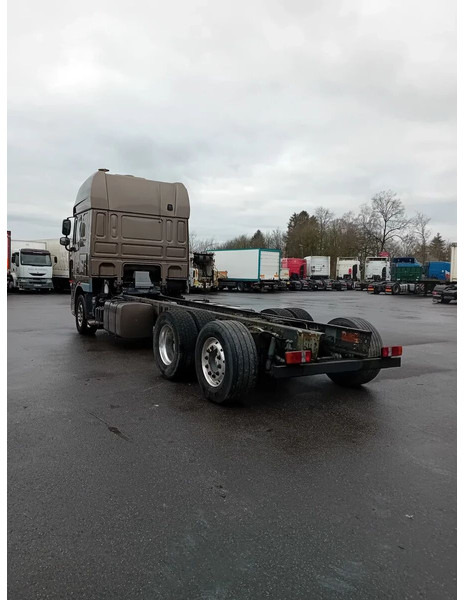 DAF XF 105.510 6x2 - Шаси кабина: снимка 3 DAF XF 105.510 6x2 - Шаси кабина: снимка 3