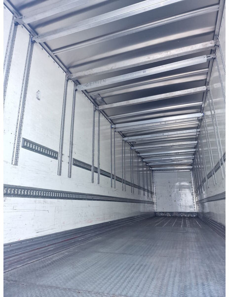 Затворена каросерия полуремарке Fruehauf: снимка 9
