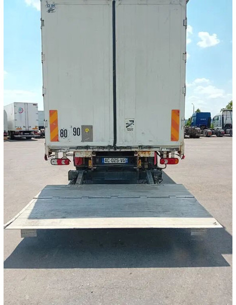 Renault Midlum 280 dxi - manual gearbox / steel suspension lames - Камион с брезент: снимка 4 Renault Midlum 280 dxi - manual gearbox / steel suspension lames - Камион с брезент: снимка 4