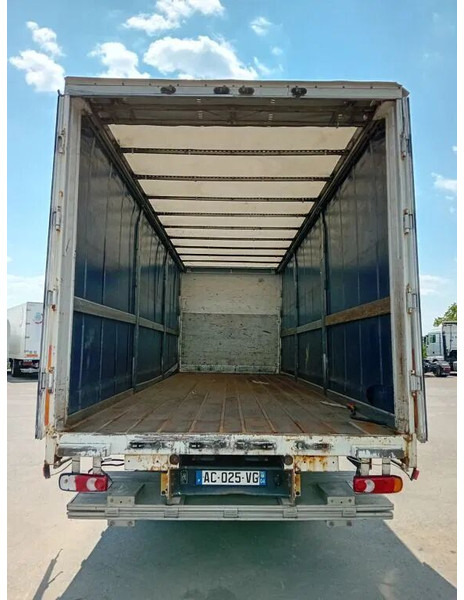 Renault Midlum 280 dxi - manual gearbox / steel suspension lames - Камион с брезент: снимка 3 Renault Midlum 280 dxi - manual gearbox / steel suspension lames - Камион с брезент: снимка 3