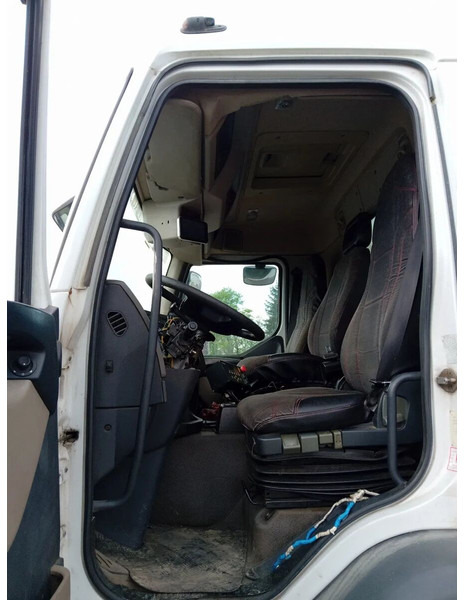 Renault Premium 320 6x2 - Боклукчийска кола: снимка 5 Renault Premium 320 6x2 - Боклукчийска кола: снимка 5