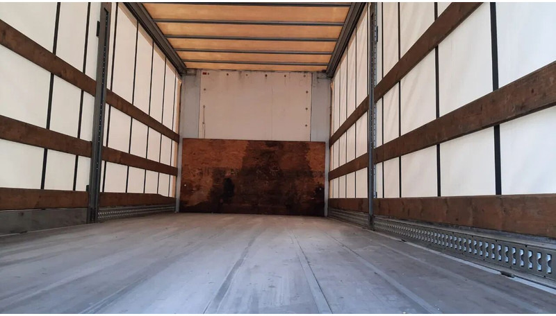 Renault Premium 370 DXI - manual gearbox - Euro 5 - Камион с брезент: снимка 4 Renault Premium 370 DXI - manual gearbox - Euro 5 - Камион с брезент: снимка 4