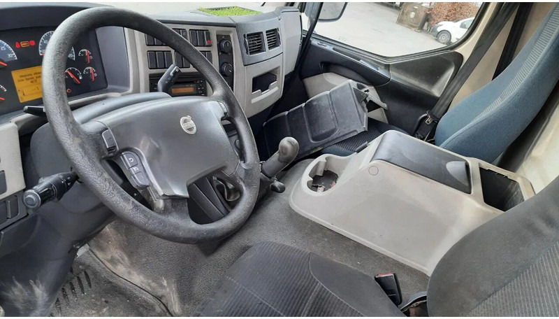 Volvo FL 240 - Камион с брезент: снимка 5 Volvo FL 240 - Камион с брезент: снимка 5