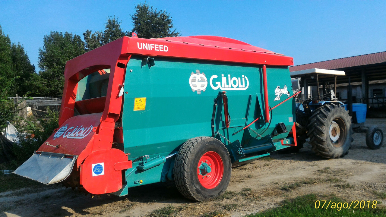 ITALMIX GILIOLI CONDOR - Миксер-вагон: снимка 3 ITALMIX GILIOLI CONDOR - Миксер-вагон: снимка 3