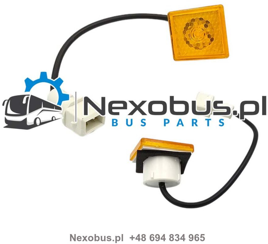 Lampa obrysowa kasety bagażnika Mercedes Tourismo Travego Setra 4.. 5.. - Светлина/ Осветление за Автобус: снимка 1 Lampa obrysowa kasety bagażnika Mercedes Tourismo Travego Setra 4.. 5.. - Светлина/ Осветление за Автобус: снимка 1