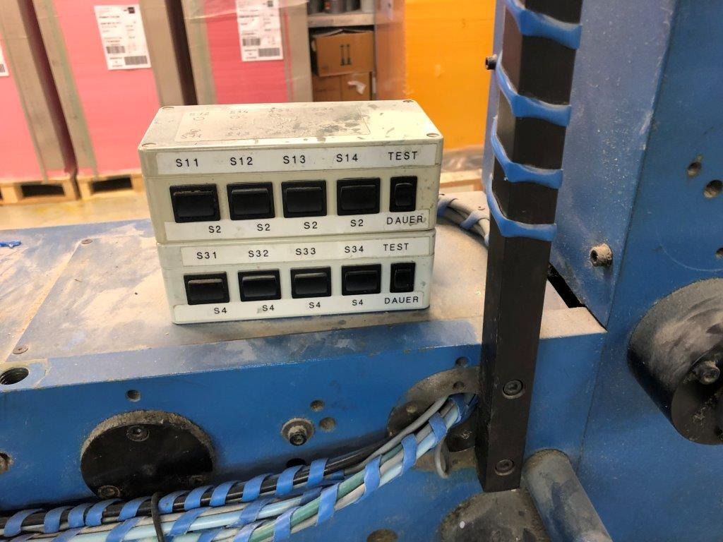 5-fold roller collator Rotatek RC-3 - Офсетова машина: снимка 3 5-fold roller collator Rotatek RC-3 - Офсетова машина: снимка 3