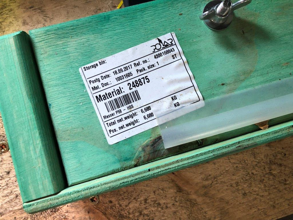 Cutting machine Polar 58 EM - Машина за рязане на хартия: снимка 4 Cutting machine Polar 58 EM - Машина за рязане на хартия: снимка 4