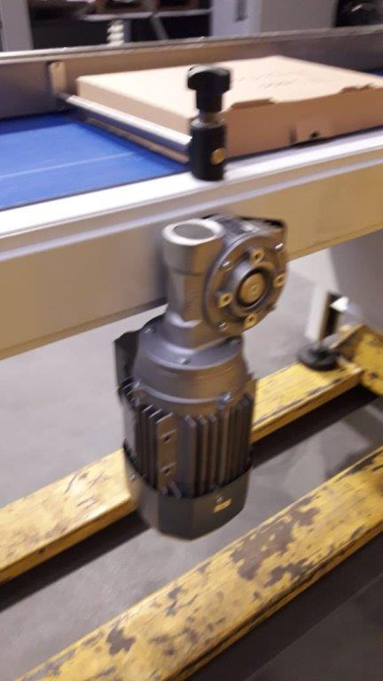 Frequency controlled conveyor belt 220x50cm - Лентов транспортьор: снимка 3 Frequency controlled conveyor belt 220x50cm - Лентов транспортьор: снимка 3