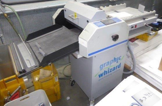 Graphic Whizard CreaseMaster Plus - automatic grooving, slotting, creasing and perforating machine - Печатарско оборудване: снимка 1 Graphic Whizard CreaseMaster Plus - automatic grooving, slotting, creasing and perforating machine - Печатарско оборудване: снимка 1