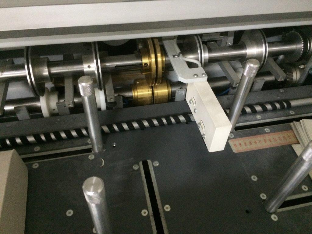 Heidelberg Eurobind EB-500 Single-Column Hotmelt Adhesive Binder - Машина за подвързване: снимка 2 Heidelberg Eurobind EB-500 Single-Column Hotmelt Adhesive Binder - Машина за подвързване: снимка 2