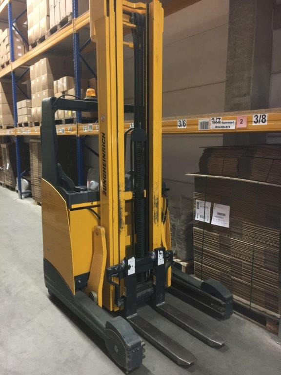 Reach truck Jungheinrich ETV 114 - Ричтрак: снимка 1 Reach truck Jungheinrich ETV 114 - Ричтрак: снимка 1