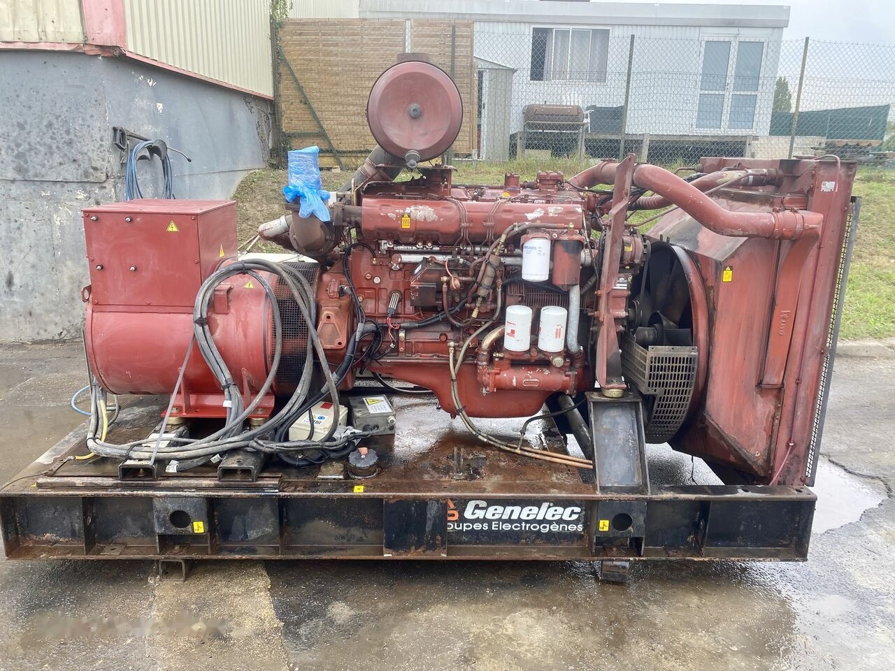 Genelec 300 kVa IVECO - Електрогенератор: снимка 1 Genelec 300 kVa IVECO - Електрогенератор: снимка 1