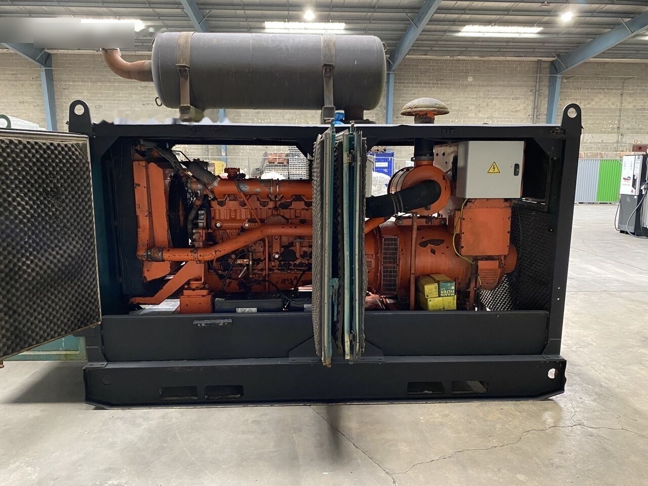 Лизинг на IVECO 250 kVa 8210SRI IVECO 250 kVa 8210SRI: снимка 6