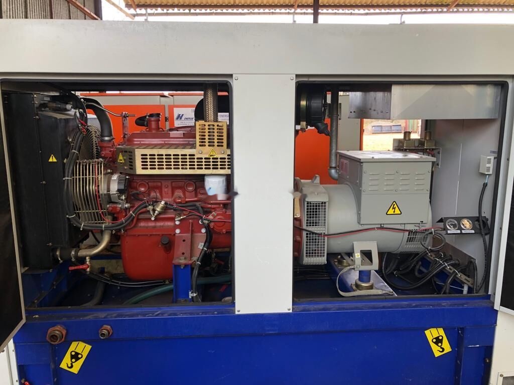 IVECO 60 kVa - Електрогенератор: снимка 2 IVECO 60 kVa - Електрогенератор: снимка 2
