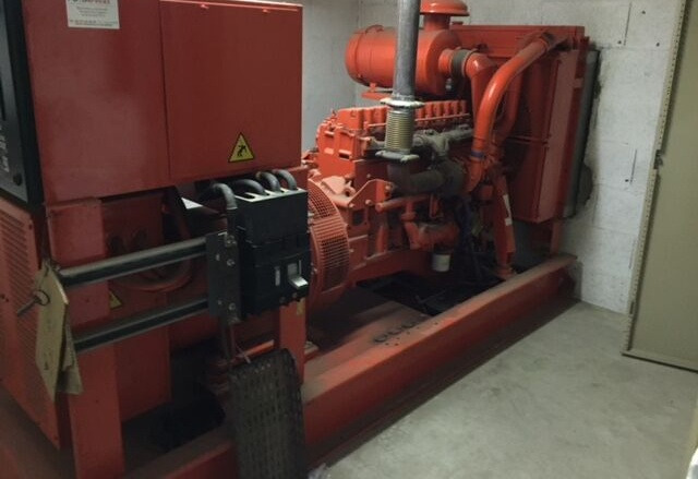 Renault 250 kVa - Електрогенератор: снимка 1 Renault 250 kVa - Електрогенератор: снимка 1