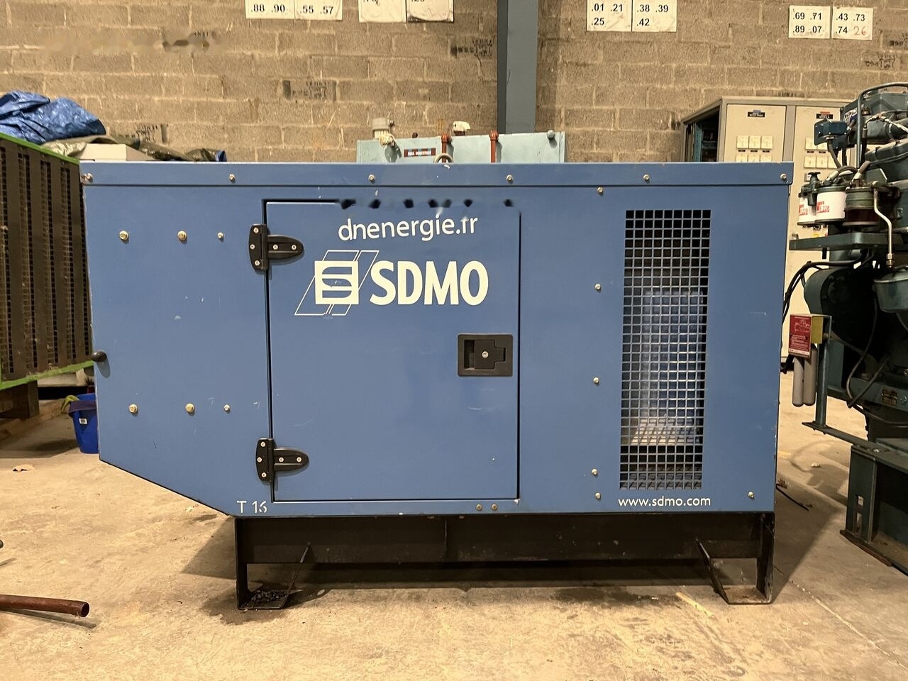 SDMO 16 kVa Mitsubishi diesel - Електрогенератор: снимка 1 SDMO 16 kVa Mitsubishi diesel - Електрогенератор: снимка 1