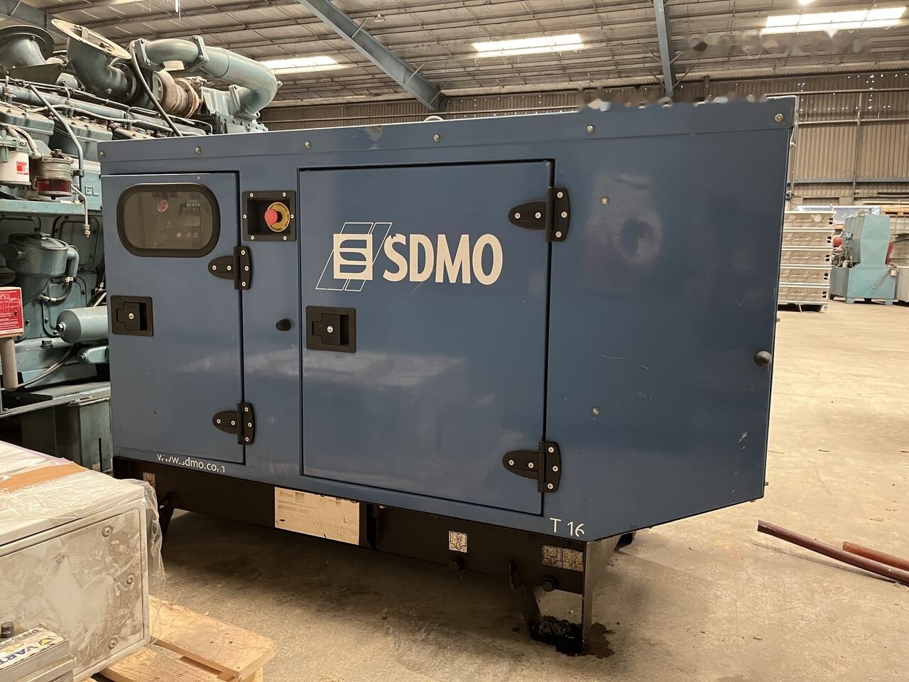 SDMO 16 kVa Mitsubishi diesel - Електрогенератор: снимка 3 SDMO 16 kVa Mitsubishi diesel - Електрогенератор: снимка 3